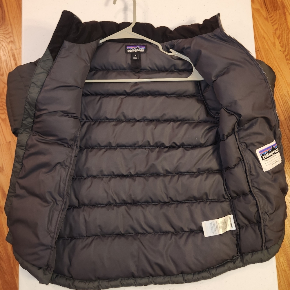 Patagonia Down Sweater Jacket Dark Grey Sz Med Youth - Picture 3 of 8